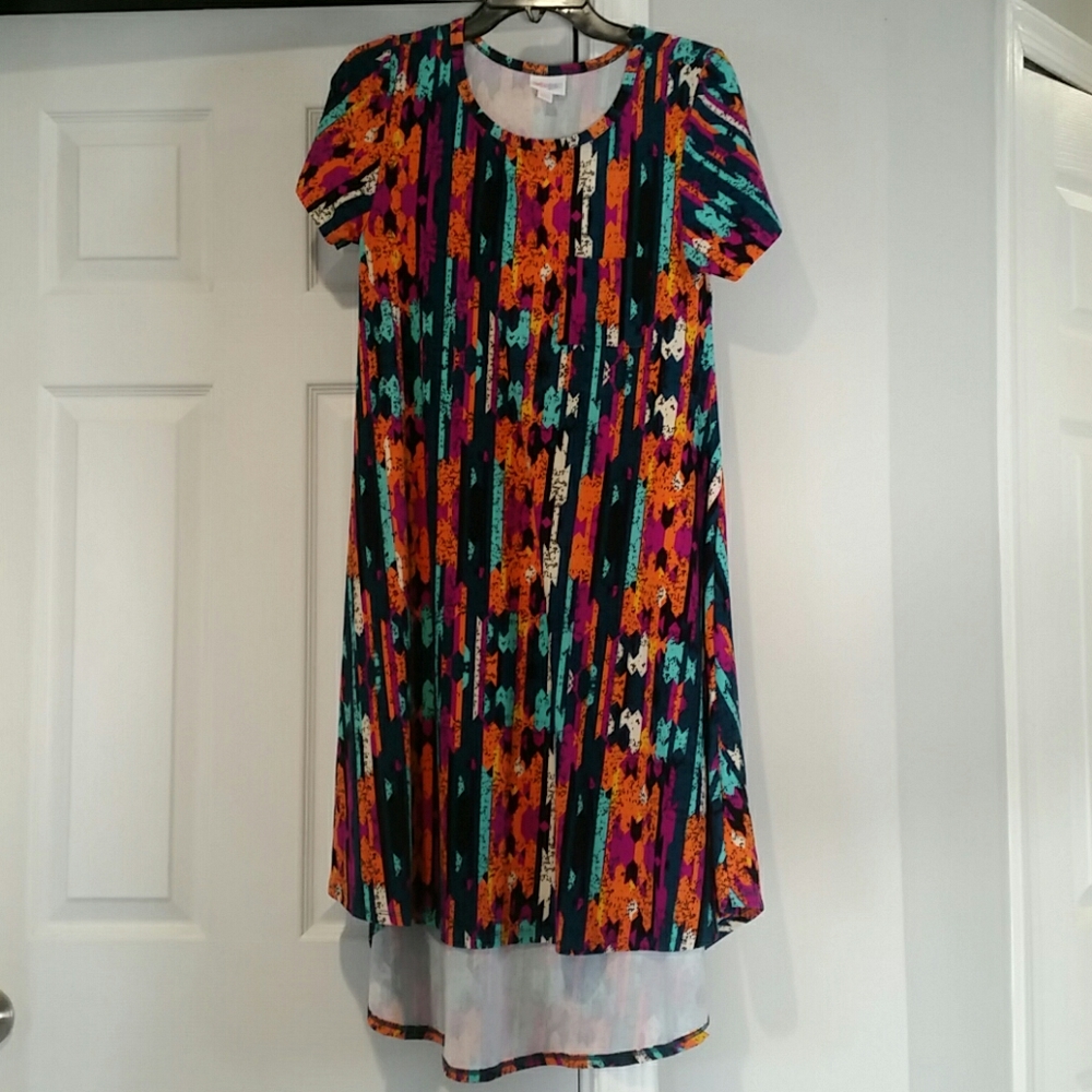 *SOLD* Lularoe Carly Printed Dress XXS